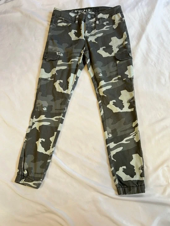 VIP Camo Cargo Pants - Green & Cream - Picture 1 of 9